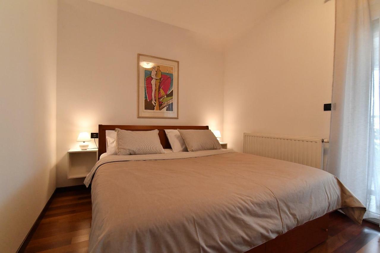 City Penthouse Vita Pula Exterior photo